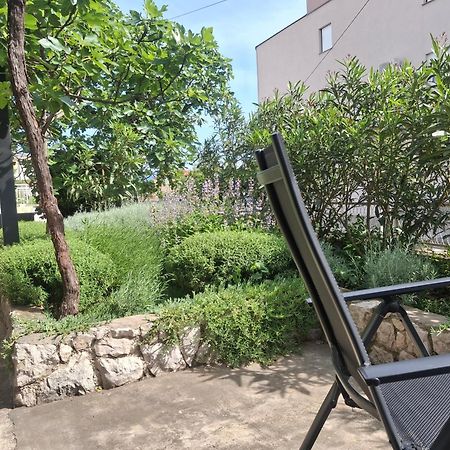 Apartman Vitamare 160 M From The Beach Нови-Винодолски Экстерьер фото